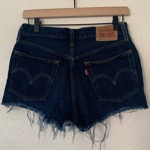 Levis 501 Jean Shorts